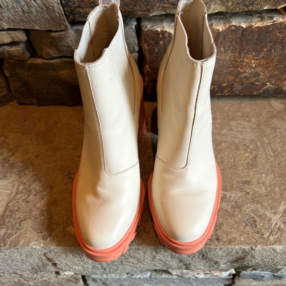 Sorel Brex heeled waterproof boots - Picture 2 of 9